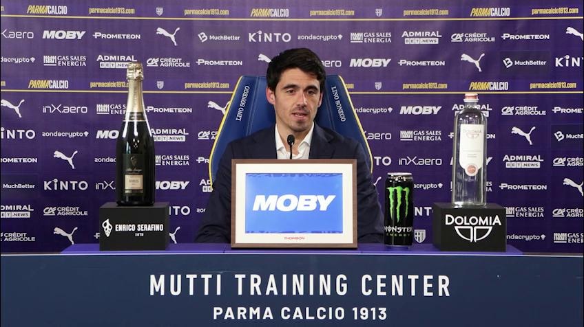 Cuesta elogia Chivu: "Ha dato una grande impronta al Parma"