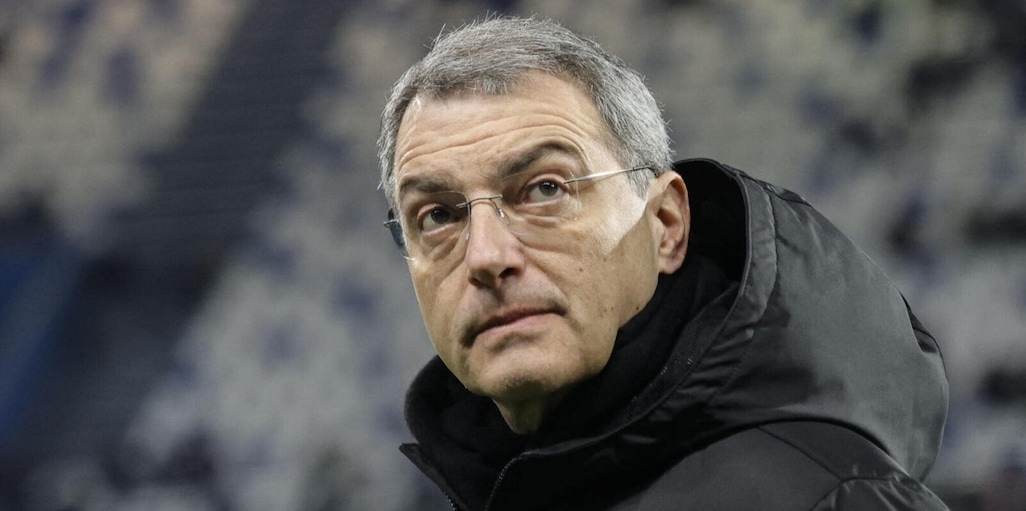 Furia Comolli, la dura frase sul rosso a Kelly: "Come si fa a mandare un arbitro del genere"
 