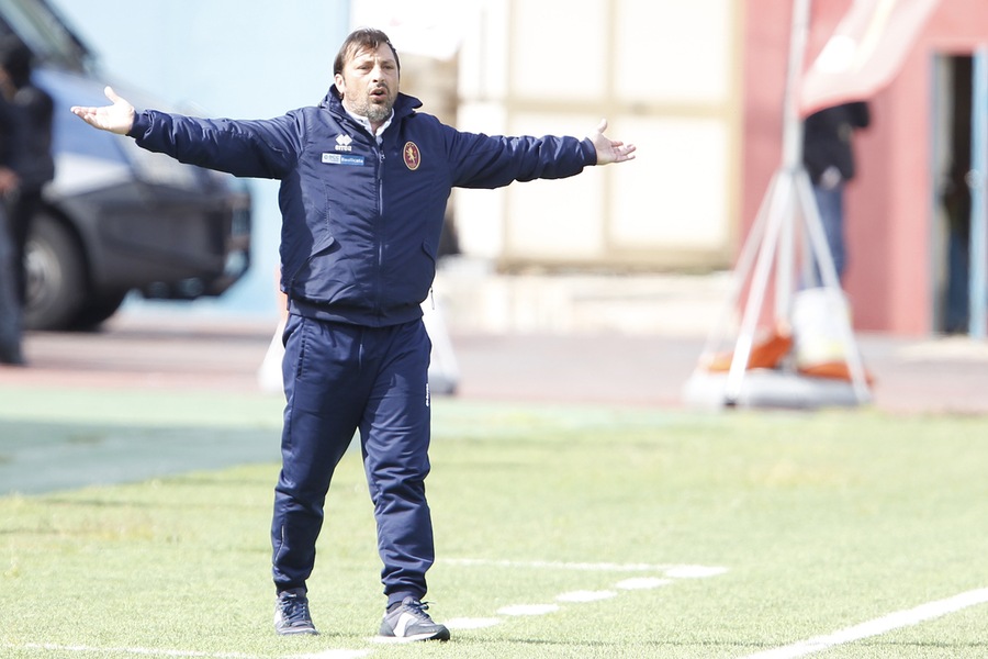 Catania, panchina affidata a Giuseppe Raffaele