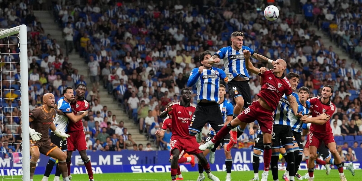 La Liga Round-Up: Espanyol-Sevilla Draw, Alaves Wins and Malaga-Levante Stalemate