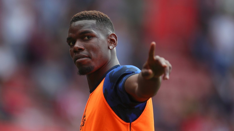 Raiola: “Pogba vuole rimanere e vincere al Manchester United”