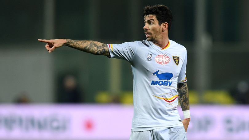 Lecce, a parte Imbula, Majer, Benzar, Farias e Dumancic