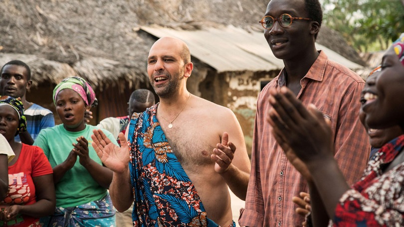 Tolo tolo, ecco cosa ci è piaciuto (e non) del nuovo film di Checco Zalone