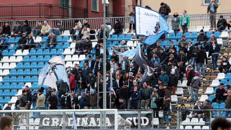 Coronavirus: l'Entella regala biglietti omaggio ad abbonati