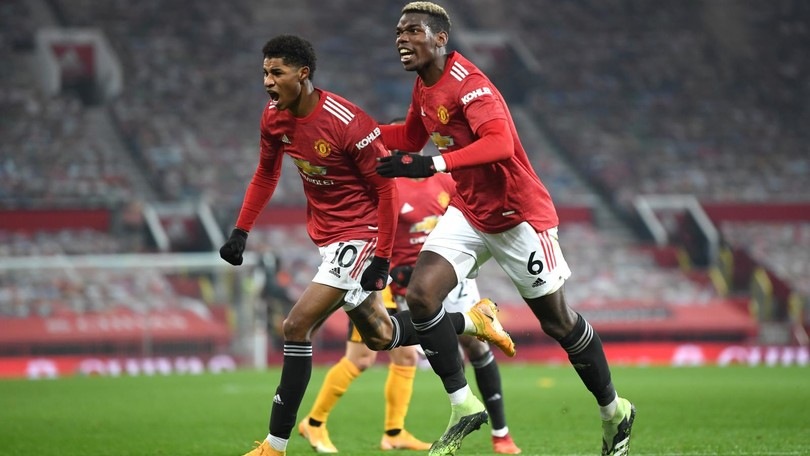 Premier, lo United vince nel finale. Manita del Leeds di Bielsa, tre punti anche per l'Arsenal