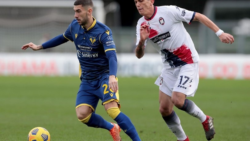 Crotone, si ferma Molina: out un mese