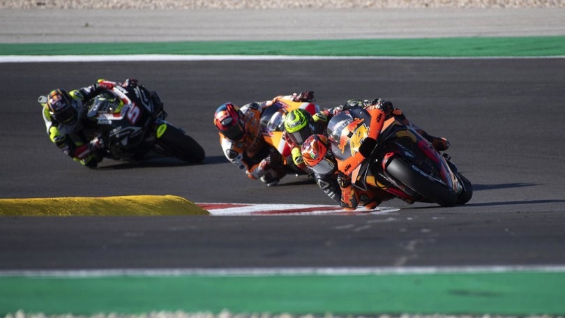 MotoGp: cancellati i test di Sepang