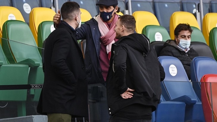 Mancini tiene d'occhio Roma-Spezia e saluta Dzeko