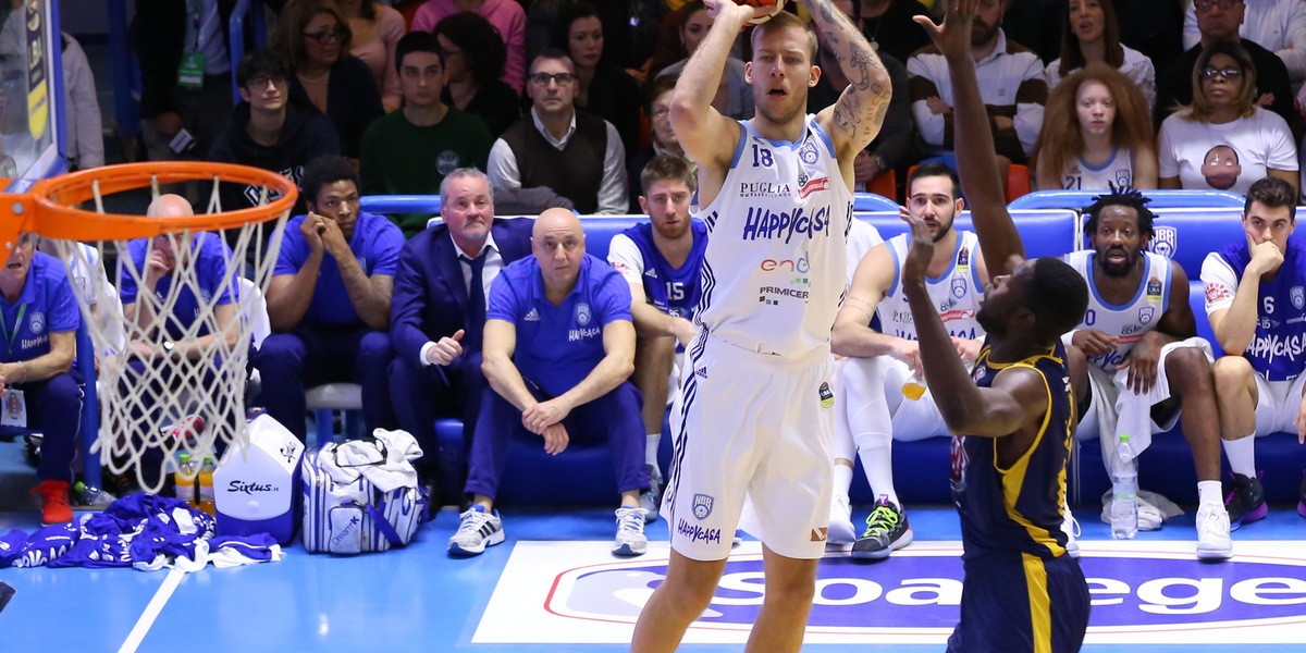 Olimpia Milano, rinforzo dalla A2: ecco Jakub Wojciechowski