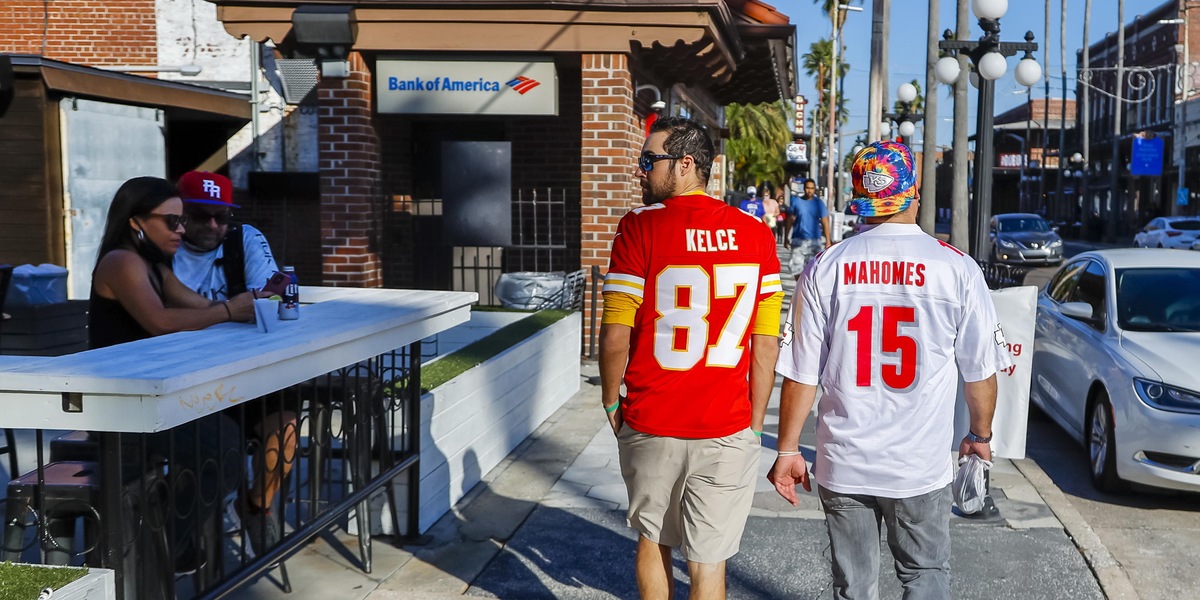 Super Bowl 2021 e Covid: così si organizzano gli strip club