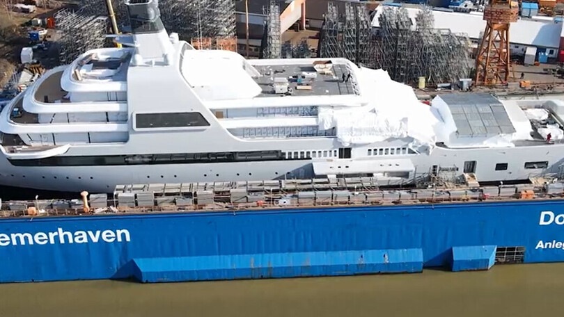 Il super yacht del patron del Chelsea Roman Abramovich