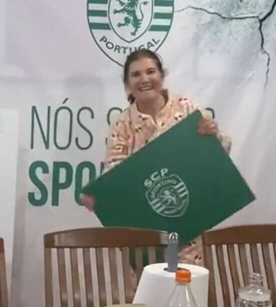 La mamma di Cristiano Ronaldo si scatena per lo Sporting Lisbona!