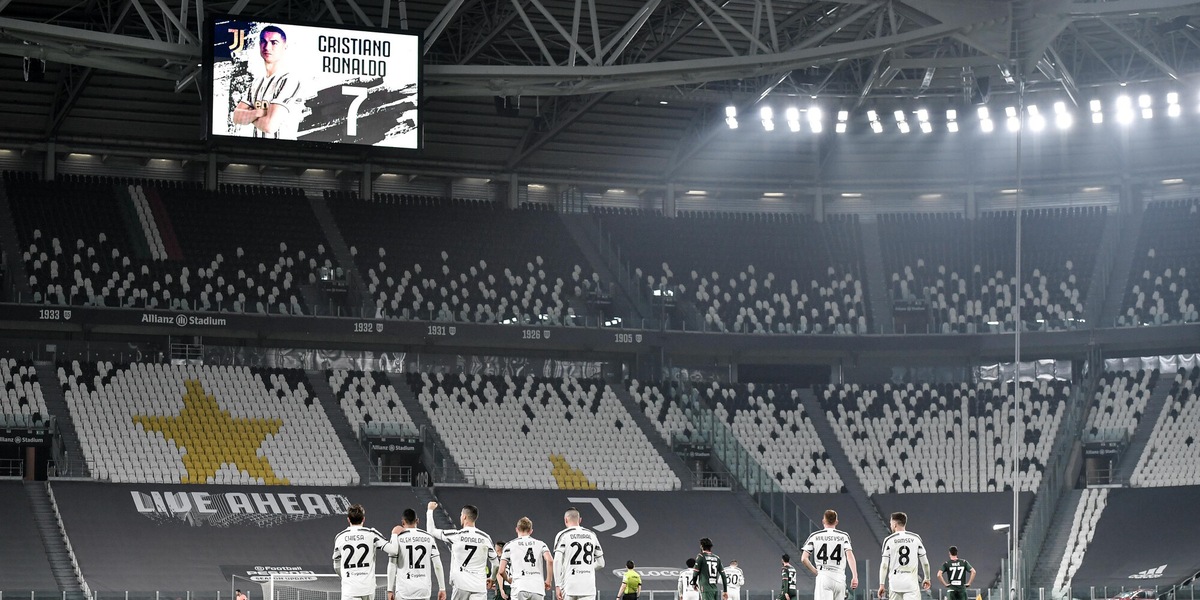Juve, componente del gruppo squadra positivo al Covid