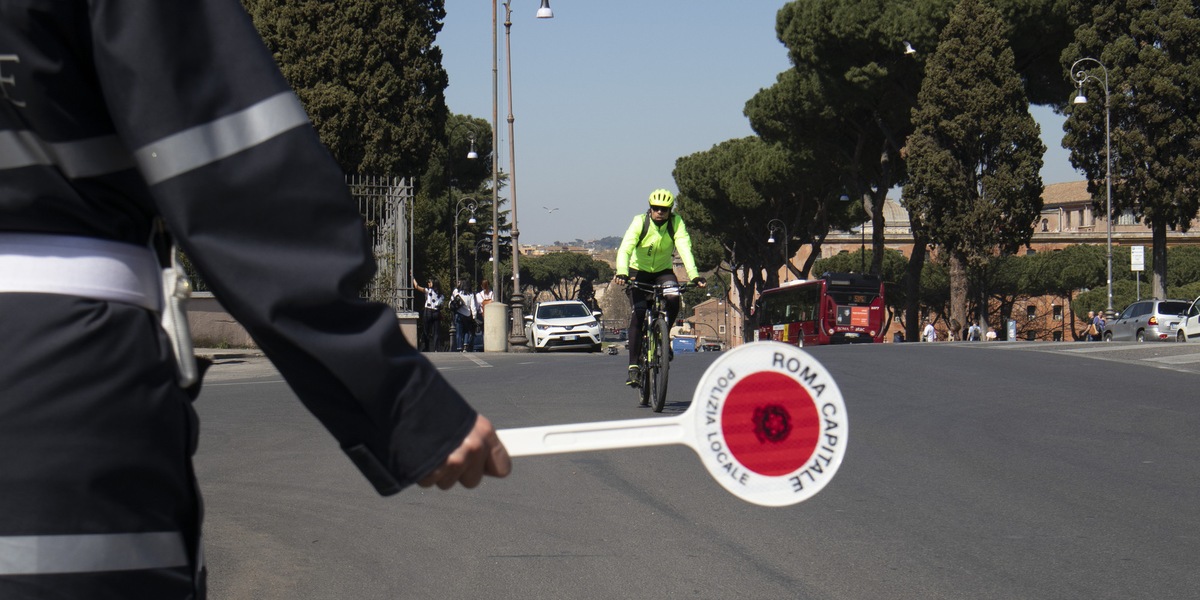 Roma, domenica ecologica: stop alle auto, spazio a bici e pedoni