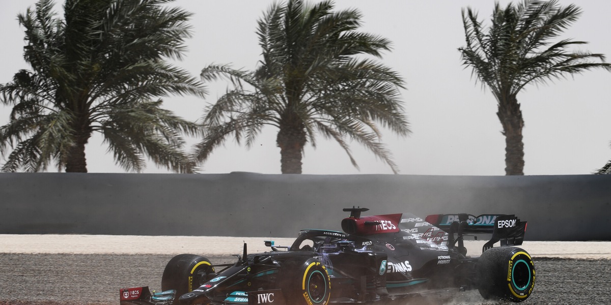 F1, Ralf Schumacher: "Problema aerodinamico per la Mercedes"