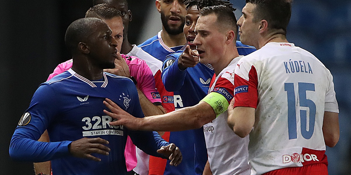 Europa League, Gerrard: "Insulti razzisti nei confronti di Kamara"