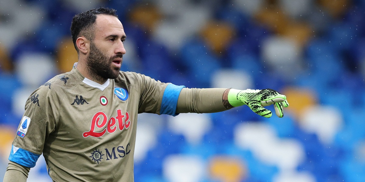 Napoli, infortunio per Ospina: Meret titolare con Crotone e Juve