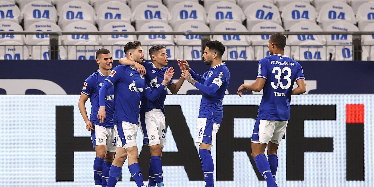 Schalke alla seconda vittoria stagionale. Mainz, colpo salvezza