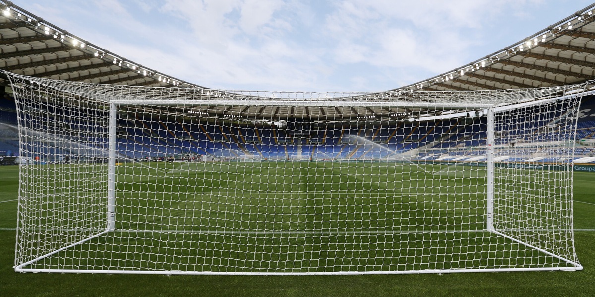 Tifosi all'Olimpico, l'Uefa: "Roma confermata sede degli Europei"