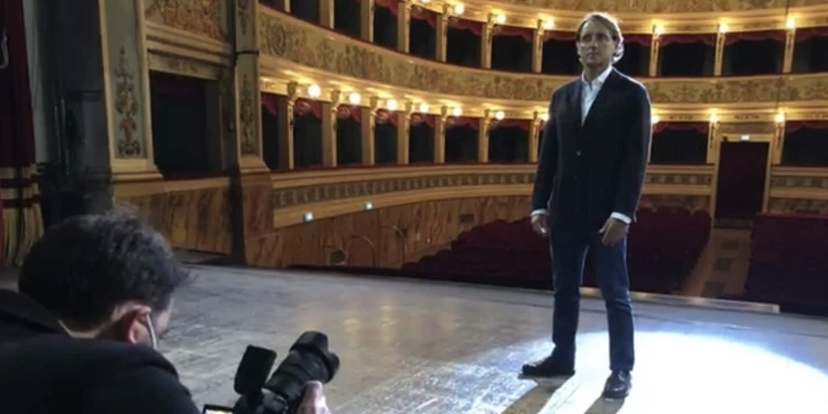 Mancini: Riapriamo tutto, non solo il calcio