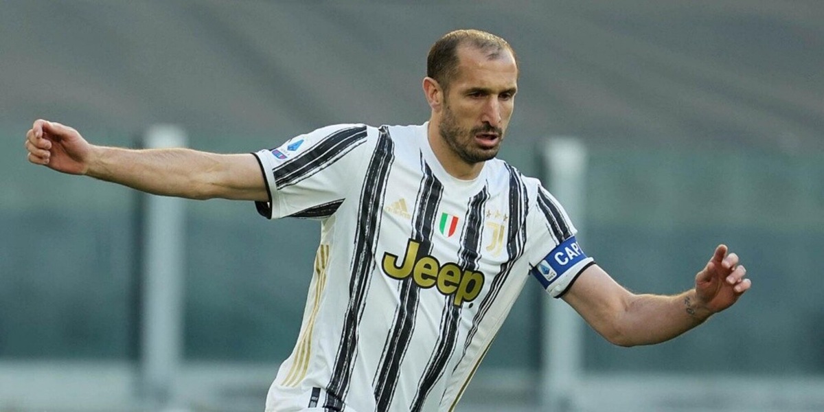 Juve, Chiellini: "Non indosserò mai un'altra maglia"
