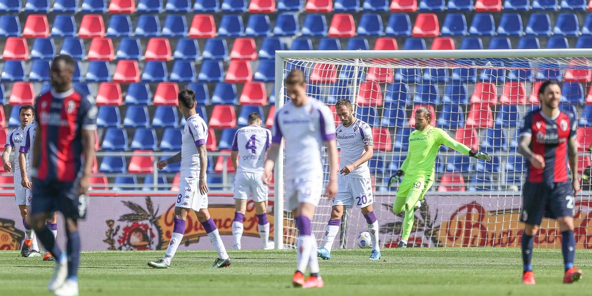 Fiorentina, conti in rosso: l'allarme è in difesa