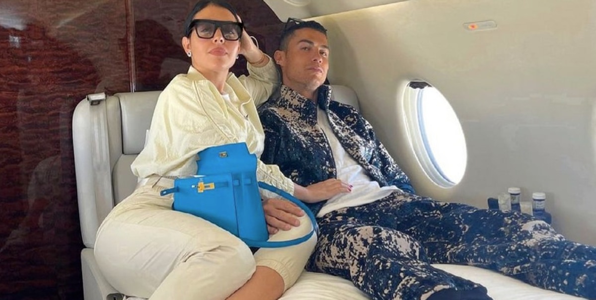 Ronaldo e Georgina sull'aereo privato: svelata la destinazione