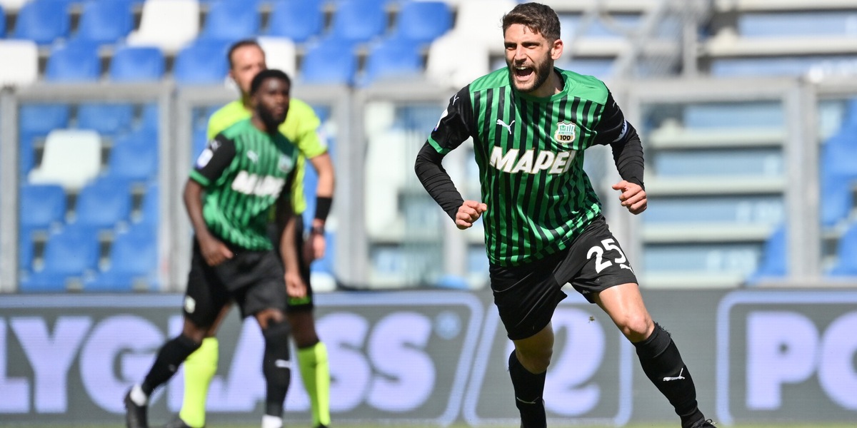 La Serie A vieta le maglie verdi: come farà il Sassuolo?