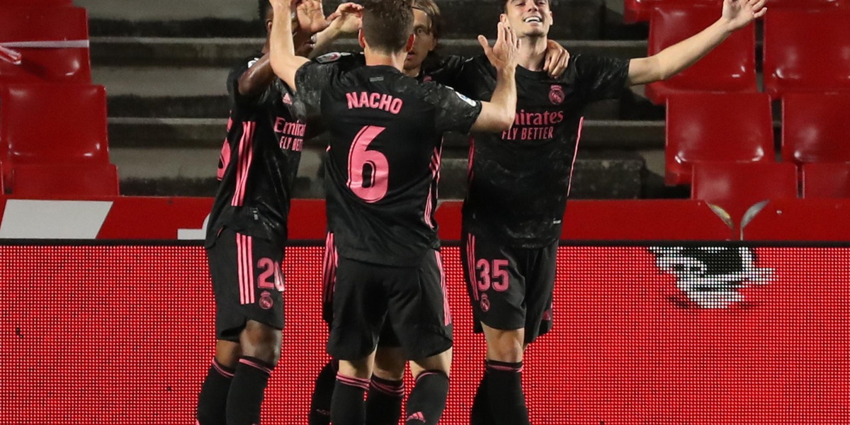 Il Real Madrid passa a Granada e si riavvicina all'Atletico