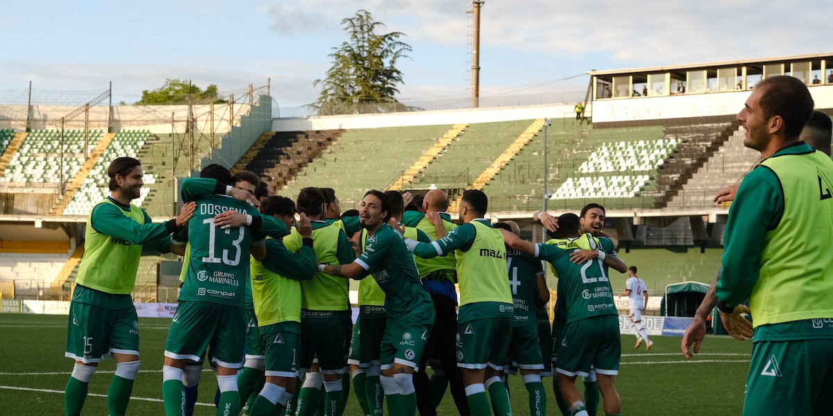Playoff Serie C, l'Avellino prenota le Final Four: 2-0 al Sudtirol