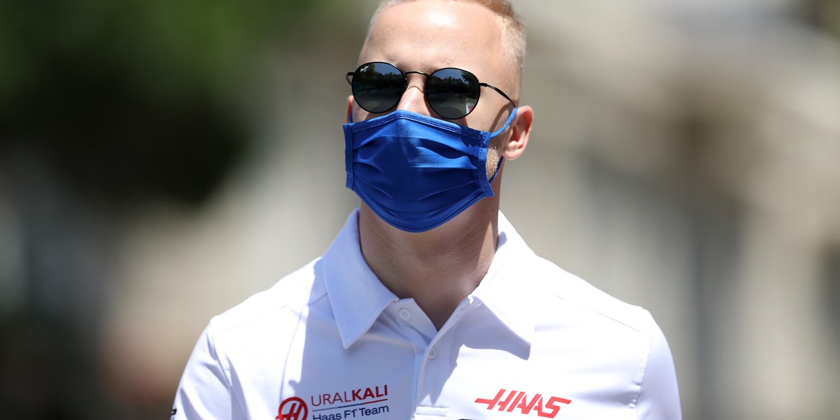 F1, Mazepin verso il servizio militare? Il padre: "Il governo non si preoccupa di lui"