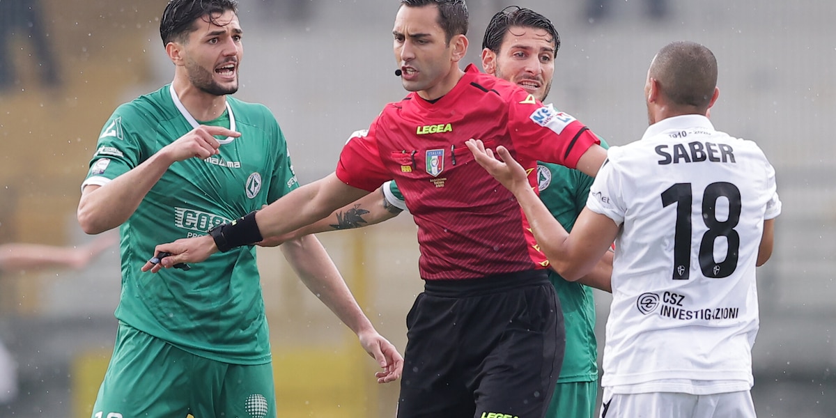Playoff Serie C, l'Avellino va ko: il Padova vola in finale