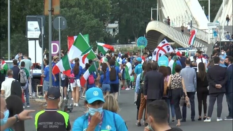 Italia-Turchia, è sfida a colpi di cori