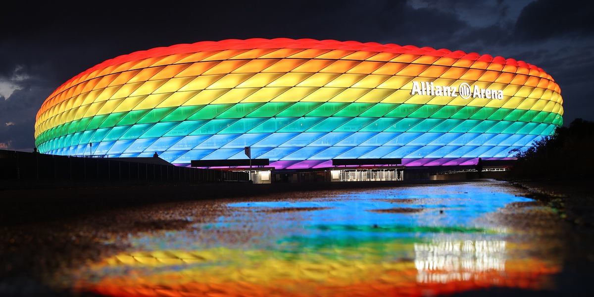 Euro 2020, la Uefa dice no all'Allianz Arena arcobaleno