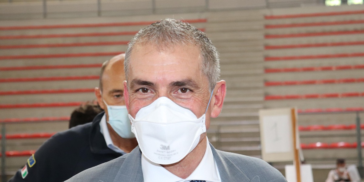 Napoli, Costa contro De Laurentiis: "Chiedo rispetto"