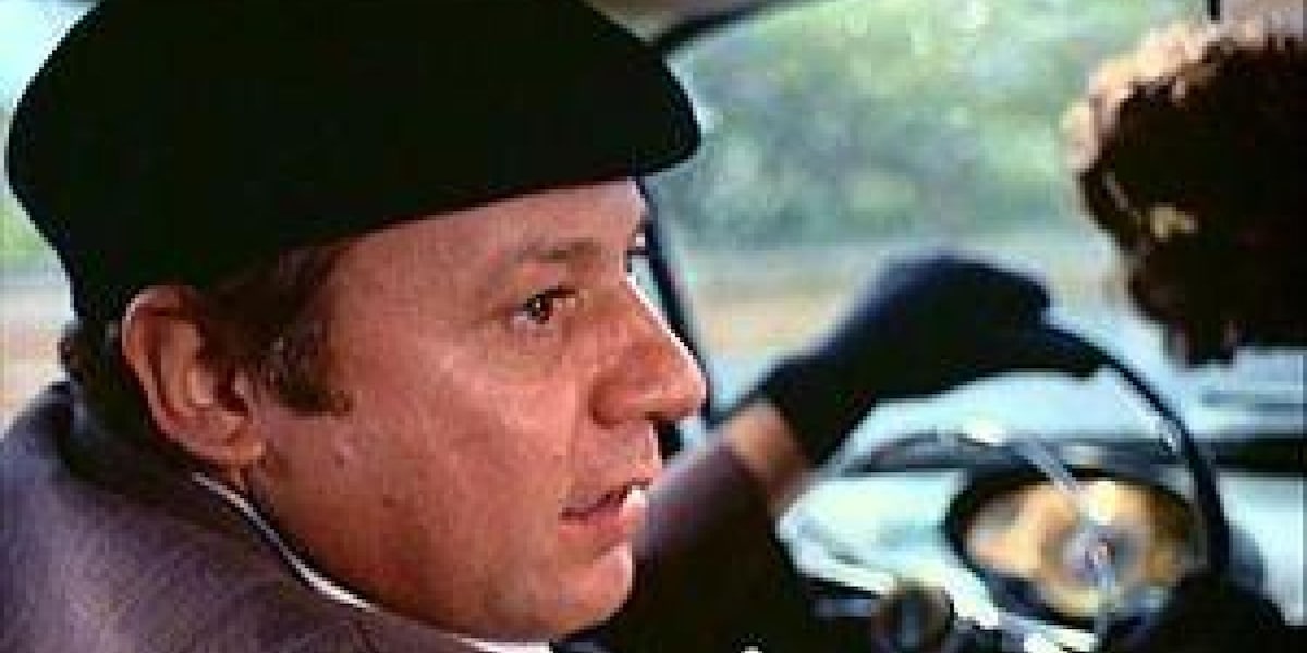 Roma omaggia Fantozzi: targa in tangenziale per il "ragioniere"