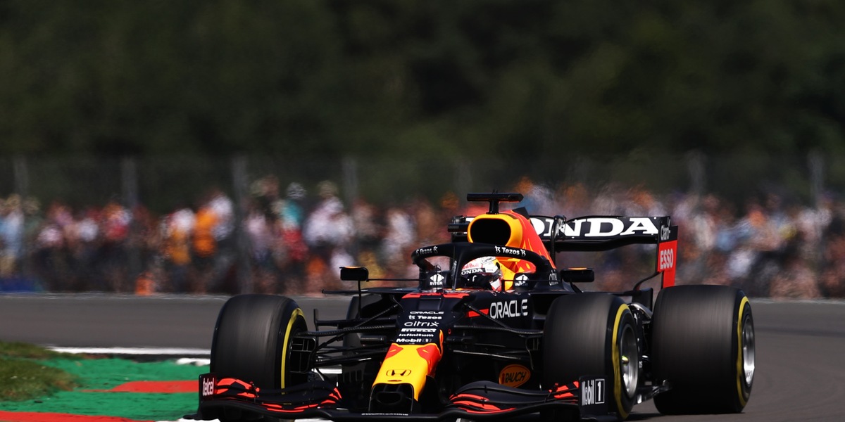 F1, Gp Gran Bretagna: Verstappen il più veloce nelle FP2 davanti alle Ferrari