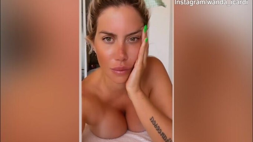 Post massaggio, Wanda Nara è super sexy
