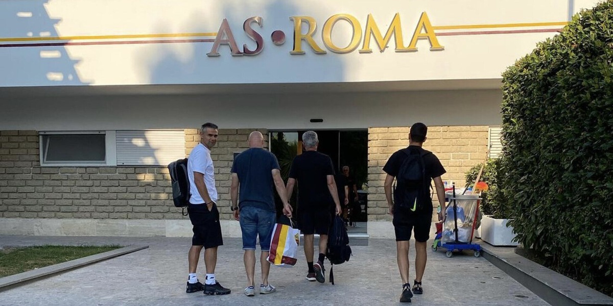 Roma, Mourinho a Trigoria alle 7 del mattino: “Lavoriamo”