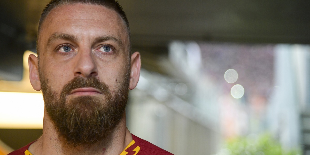 Roma, gli auguri a Daniele De Rossi per i suoi 38 anni