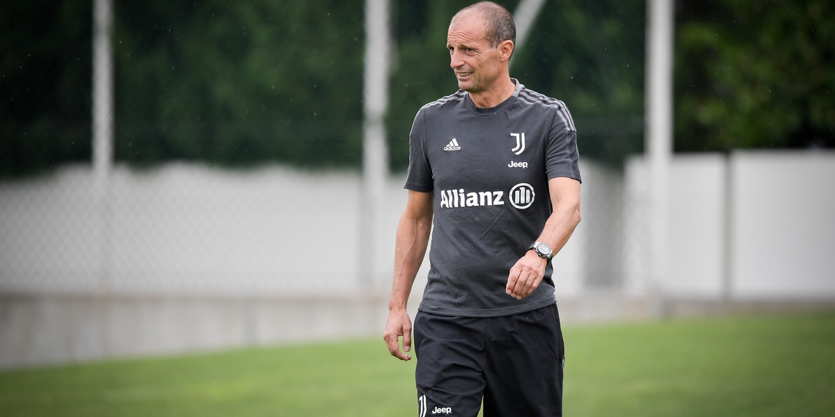 Juve, Allegri sceglie la doppia seduta: lavoro tra campo e piscina