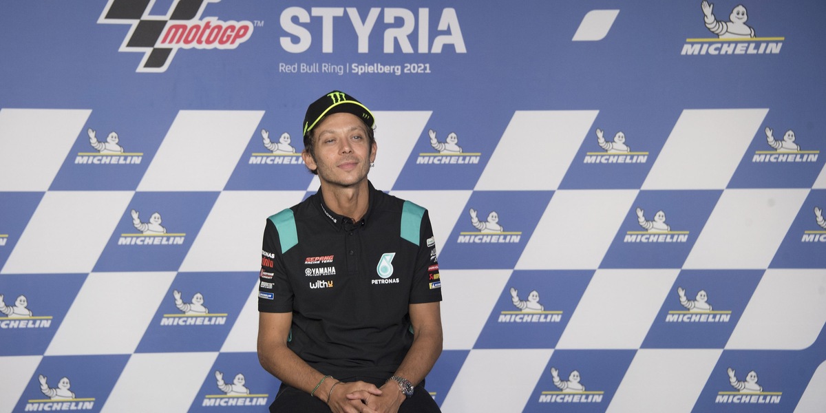 La MotoGP saluta Valentino Rossi: "Una leggenda, senza di lui non sarà lo stesso"