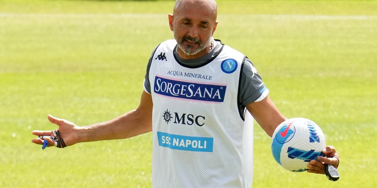 Spalletti: “Insigne? Un campione che non si fa turbare dal mercato”