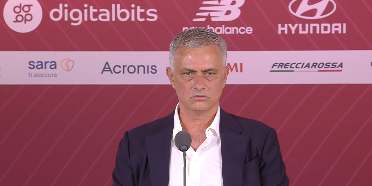 Roma, Vlahovic, Lukaku e Nainggolan: le ultimissime
