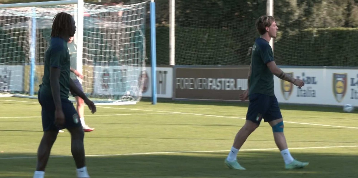 Zaniolo in allenamento con la nazionale