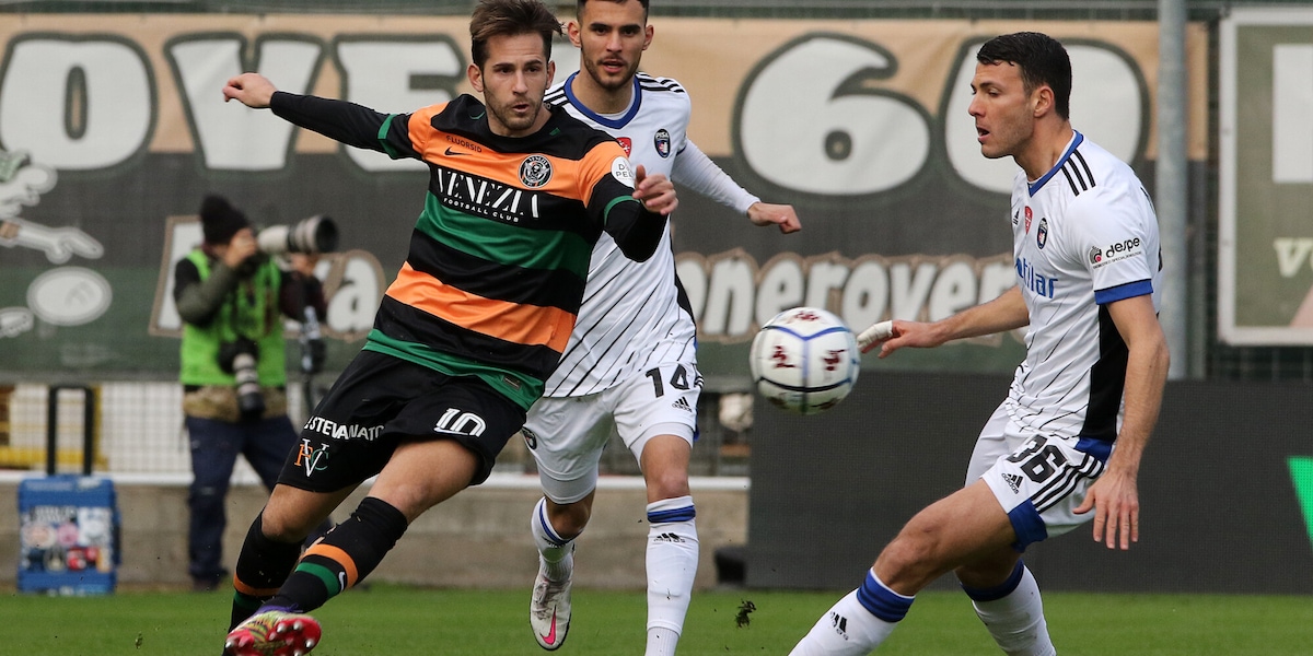 Venezia, scossa Aramu: "Empoli importante per la salvezza"