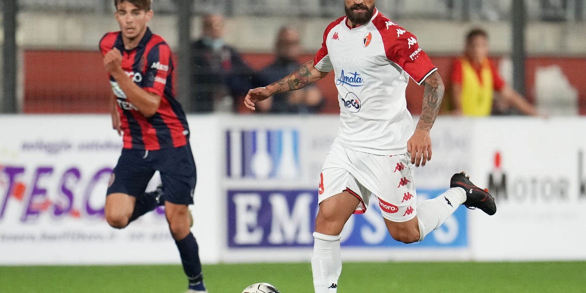 Serie C: Avellino-Latina1-1, Simeri salva il Bari: 1-0 al Picerno