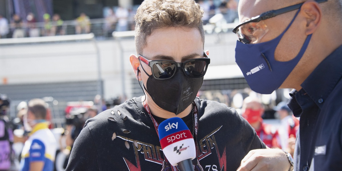 MotoGp, Lorenzo su Rossi: "Il più carismatico della storia"