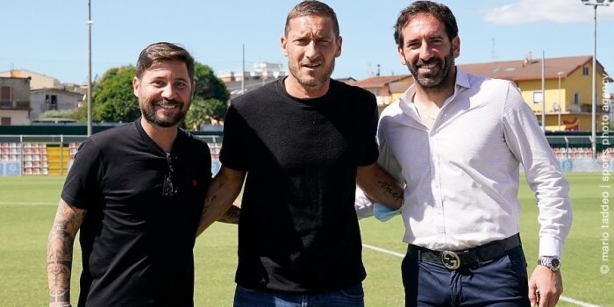 Totti visita il Benevento: l'incontro con Foggia e Caserta