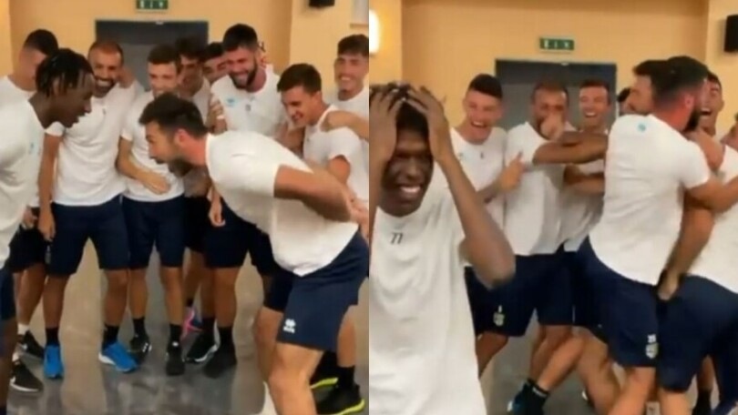 Buffon contro tutti: che show a morra cinese!